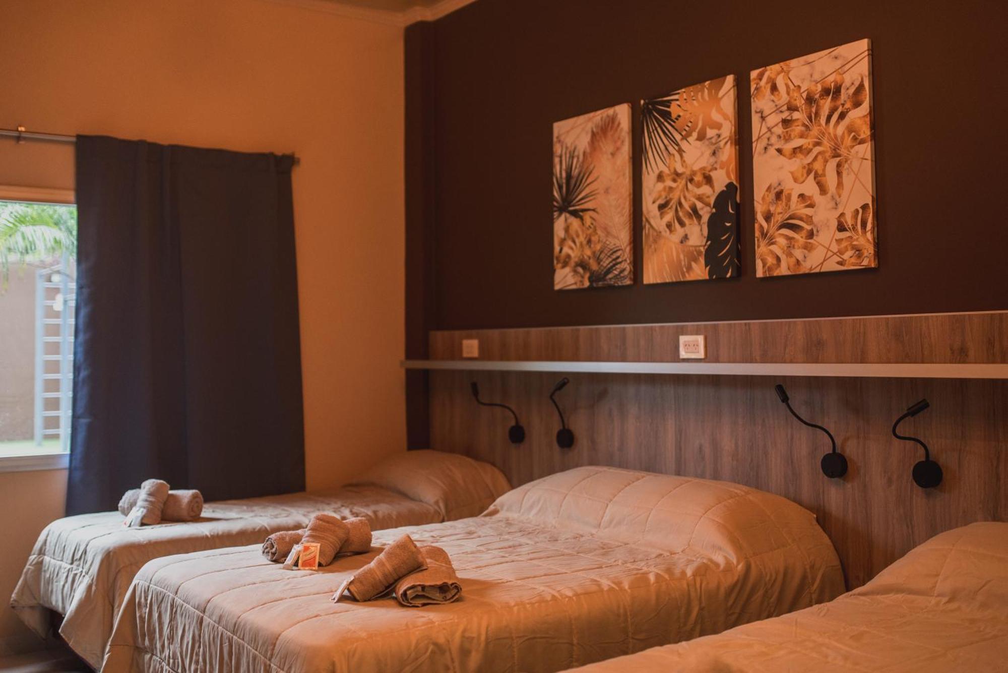 Hotel Boutique Genova プエルト・イグアス エクステリア 写真